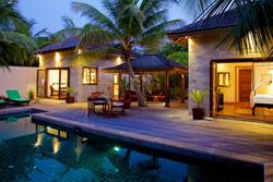 Kuredu Island Resort - Maldives. Sulthan pool villa.